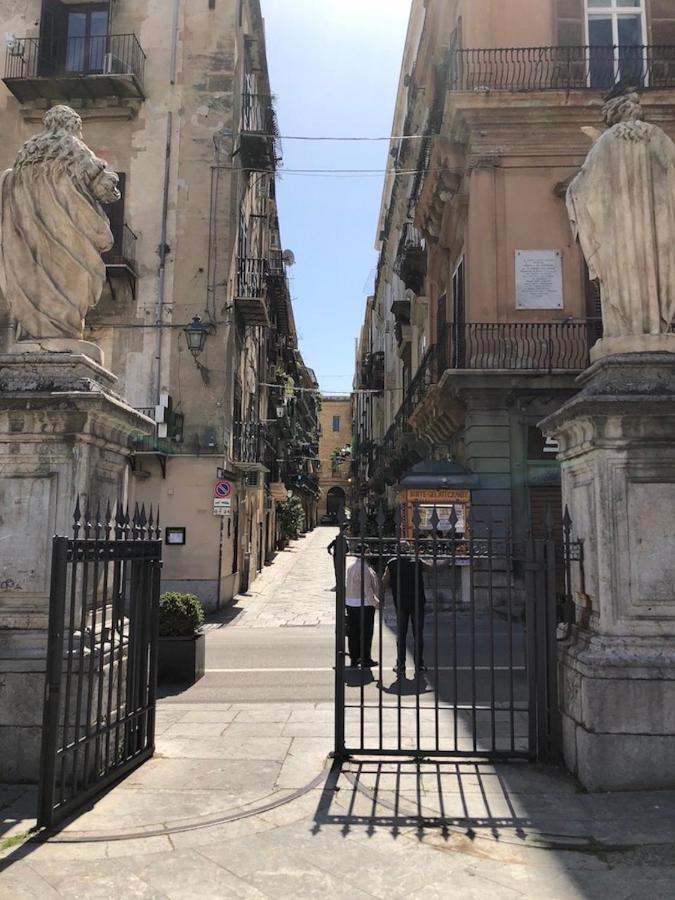 Casa Di Fronte La Cattedrale Apartment Palermo Exterior photo