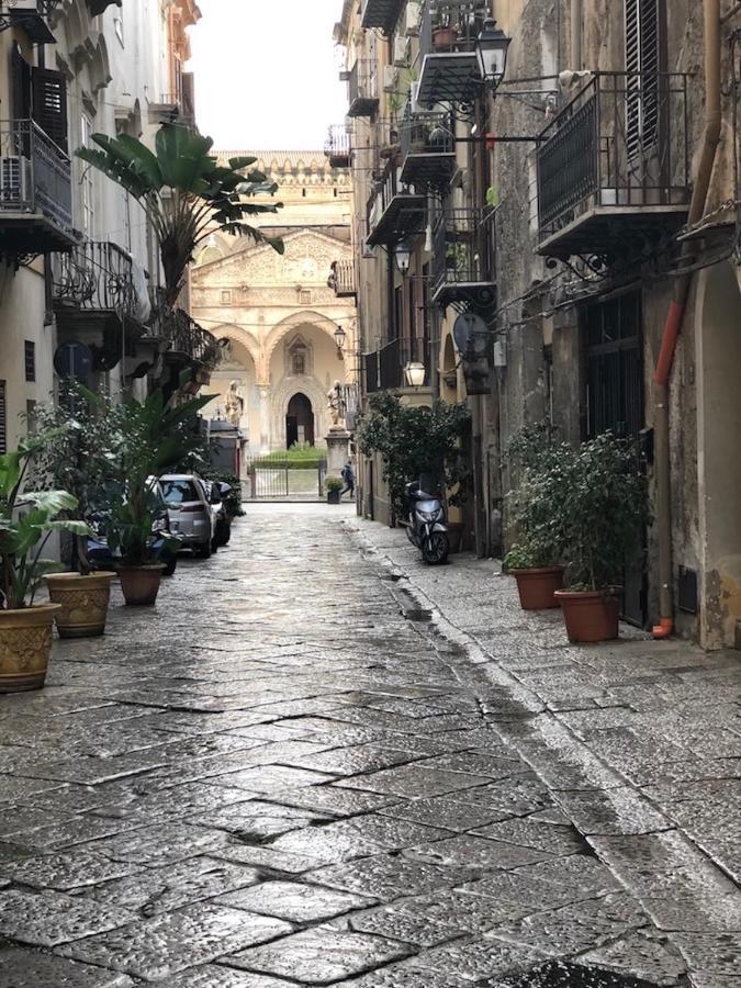 Casa Di Fronte La Cattedrale Apartment Palermo Exterior photo